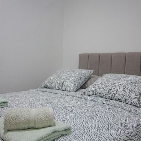 Apartman Toni 로고즈니차 외부 사진