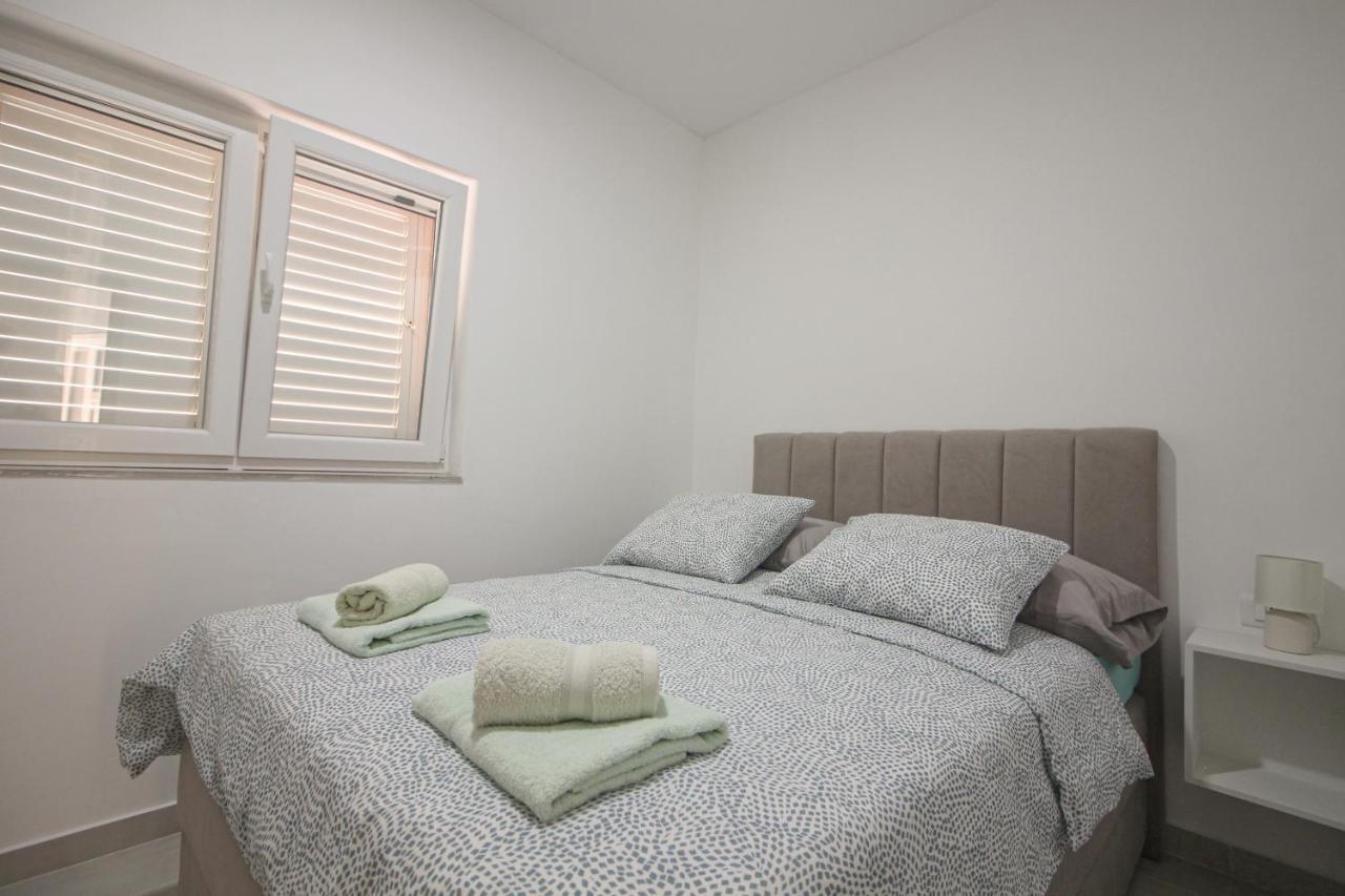 Apartman Toni 로고즈니차 외부 사진